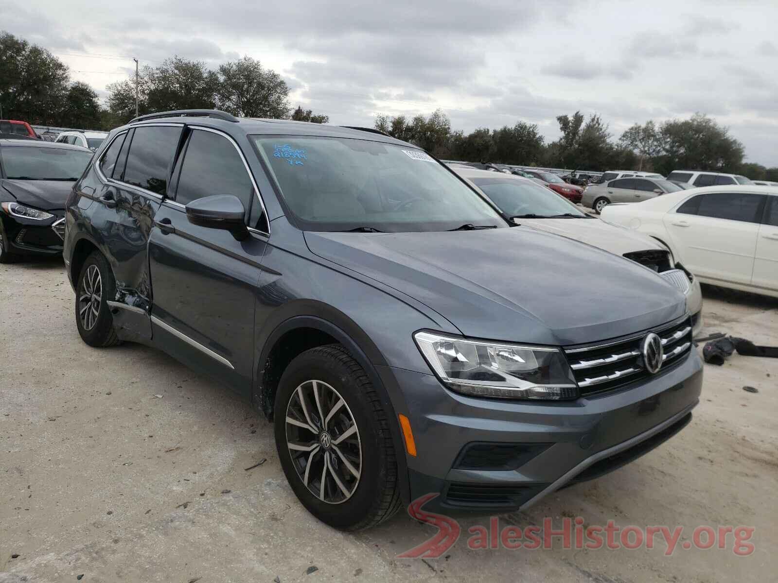 3VV3B7AX1JM206858 2018 VOLKSWAGEN TIGUAN