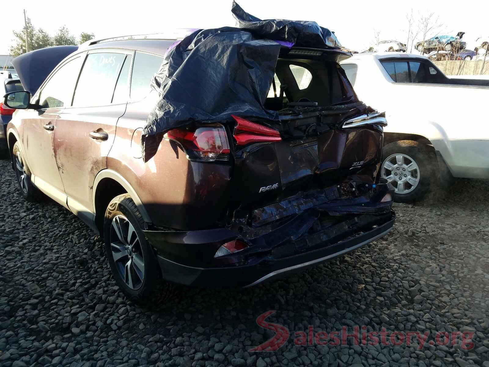 2T3RFREV0HW611815 2017 TOYOTA RAV4