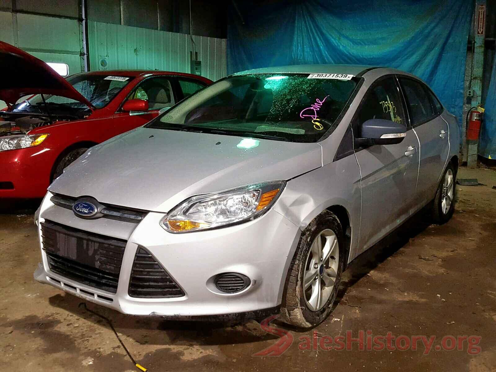 KM8J3CA27HU370861 2014 FORD FOCUS SE