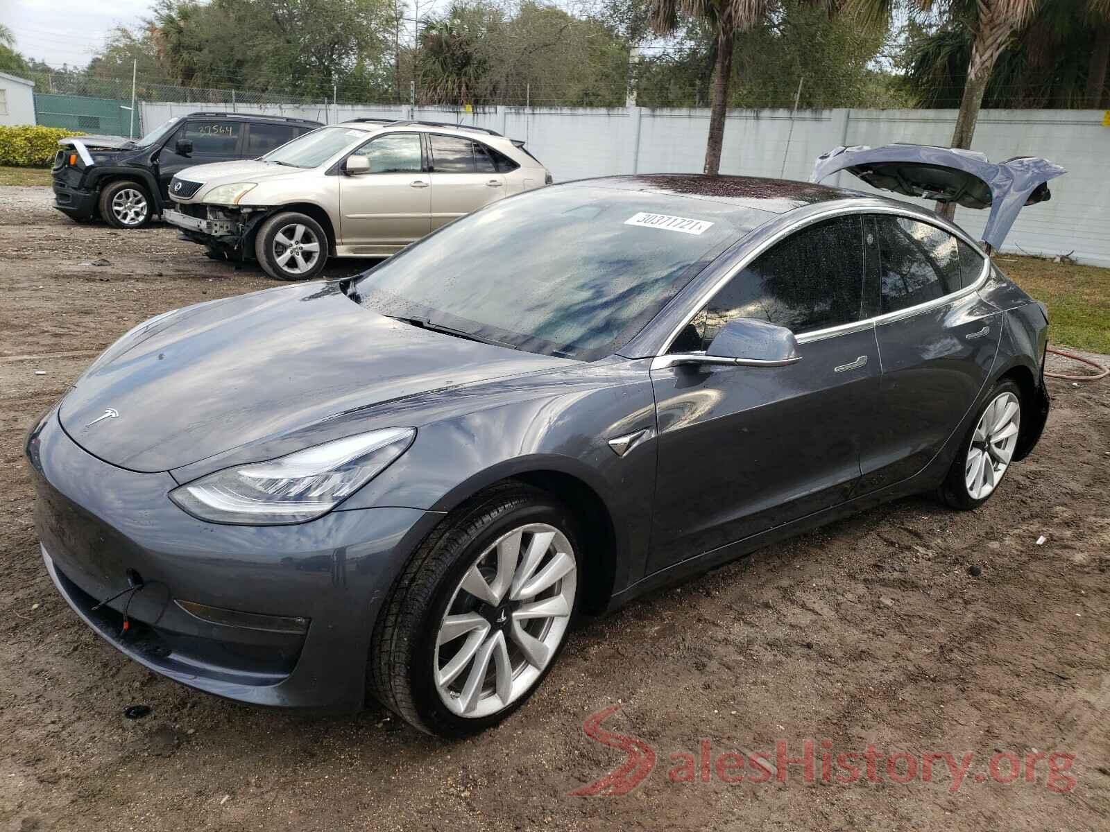 5YJ3E1EA4JF056810 2018 TESLA MODEL 3