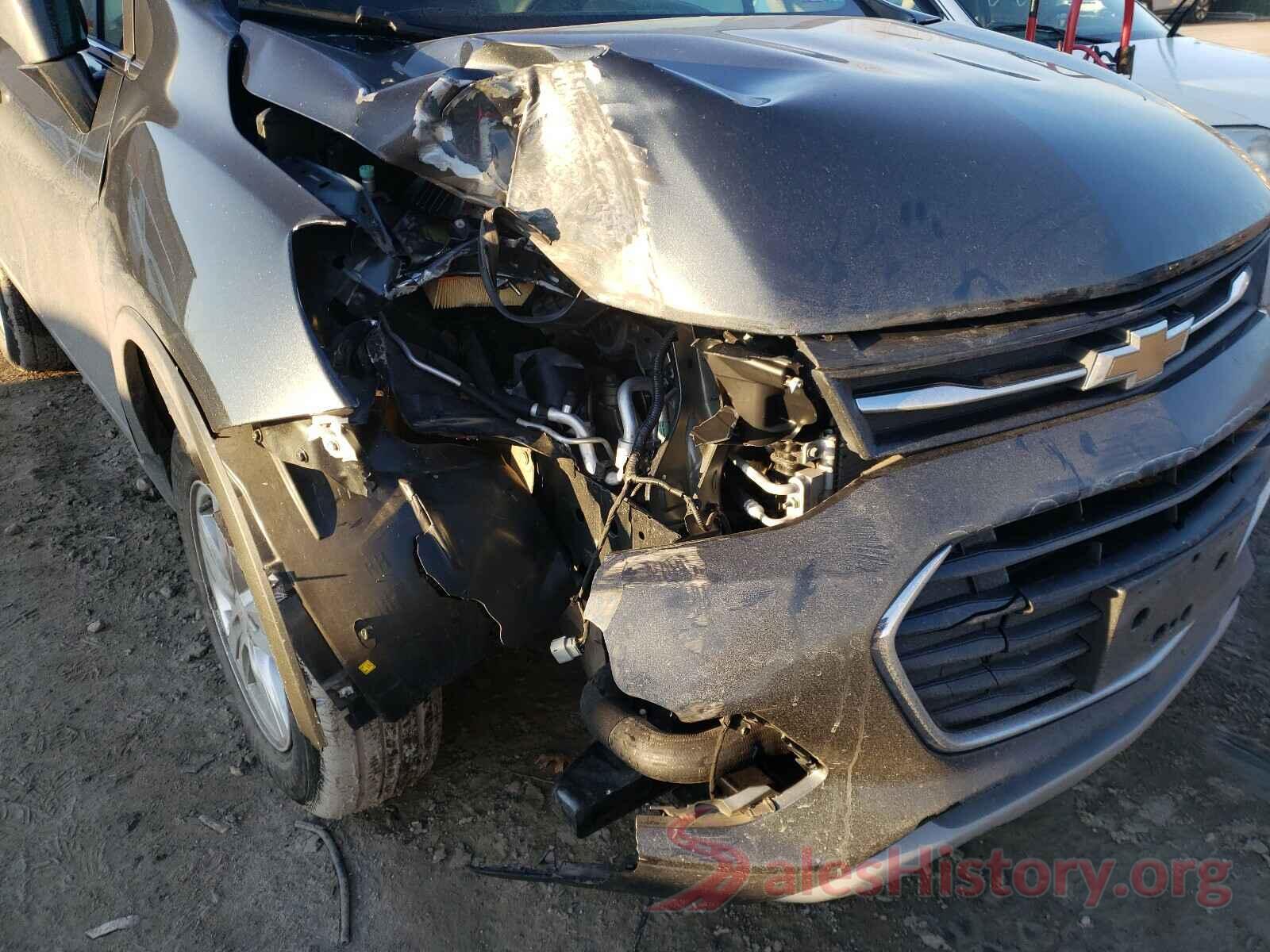 JM1BM1T75G1297153 2018 CHEVROLET TRAX