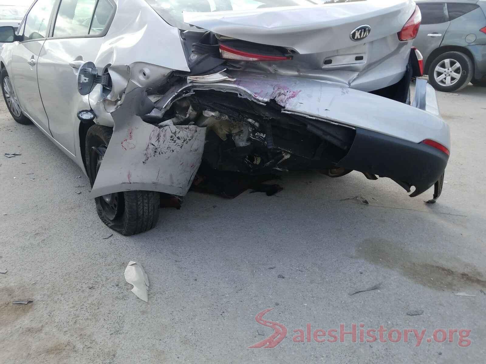 KNAFK4A6XG5439392 2016 KIA FORTE