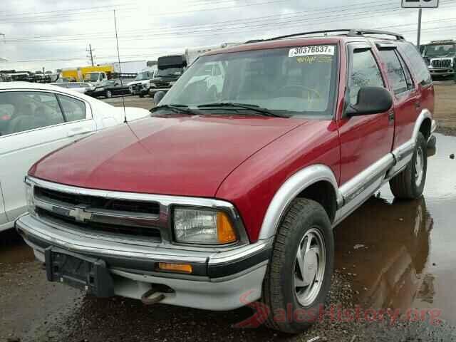 JN8AT2MV1GW153673 1997 CHEVROLET BLAZER