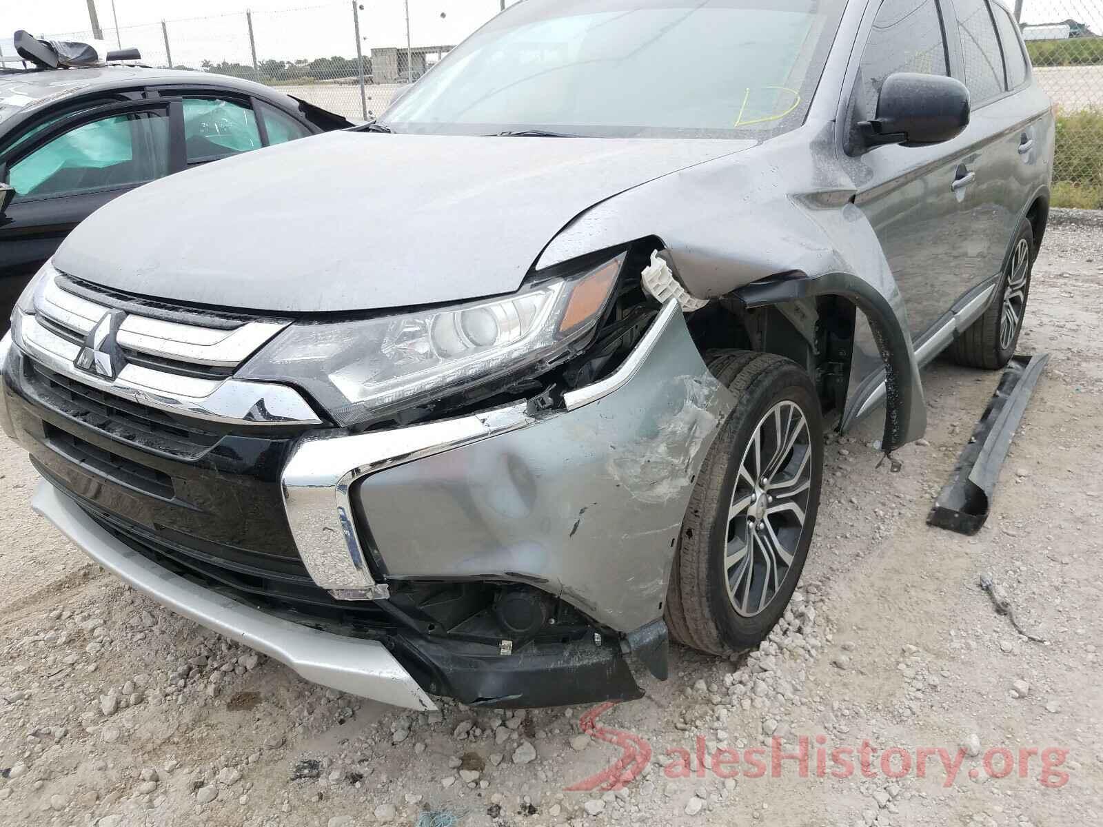 JA4AZ3A38JZ061334 2018 MITSUBISHI OUTLANDER