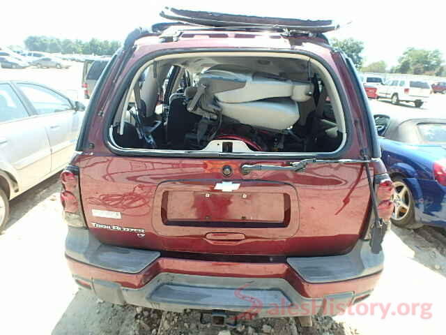 1HGCV1F38KA044932 2005 CHEVROLET TRAILBLAZE