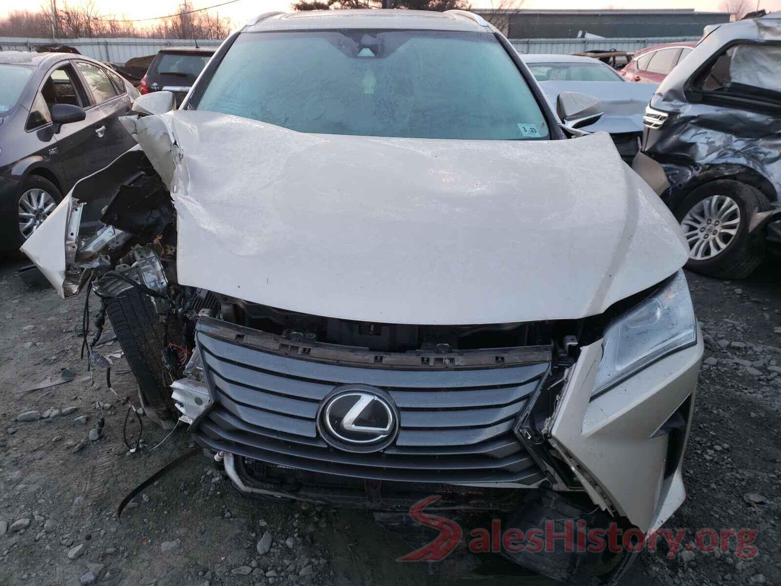 2T2BZMCAXJC145043 2018 LEXUS RX350