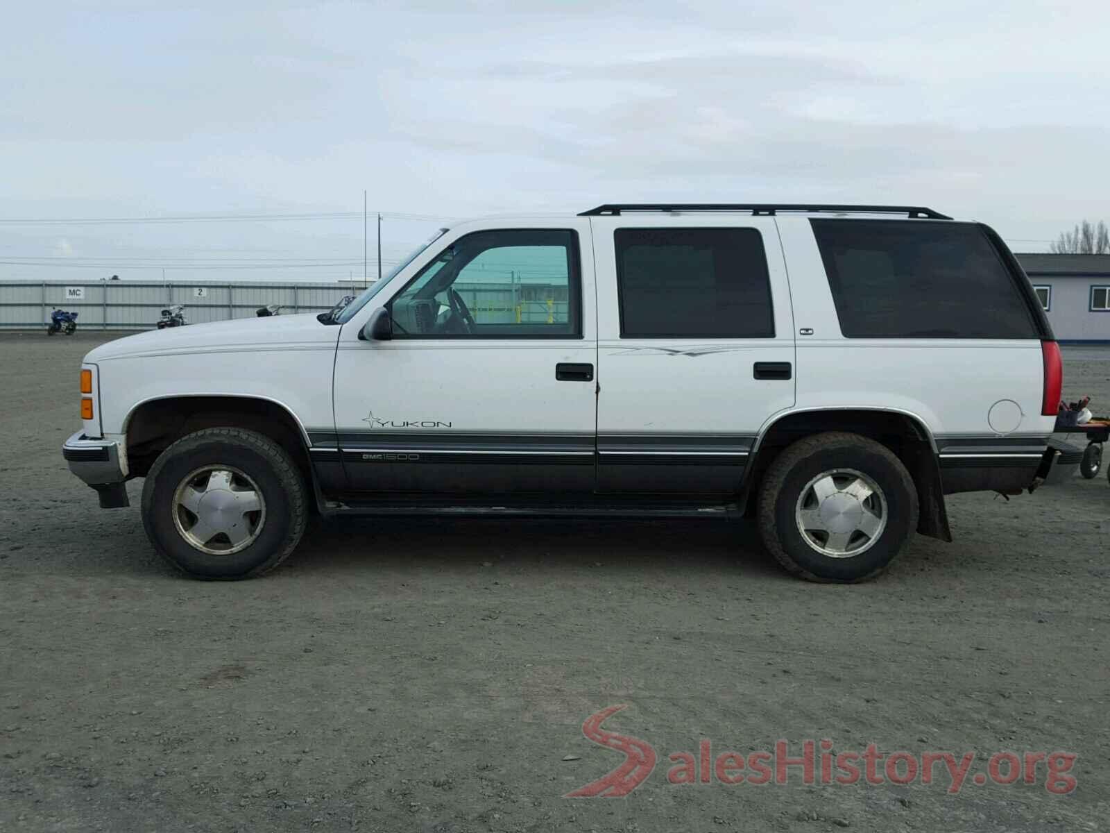 2HGFC2F57JH529444 1999 GMC YUKON