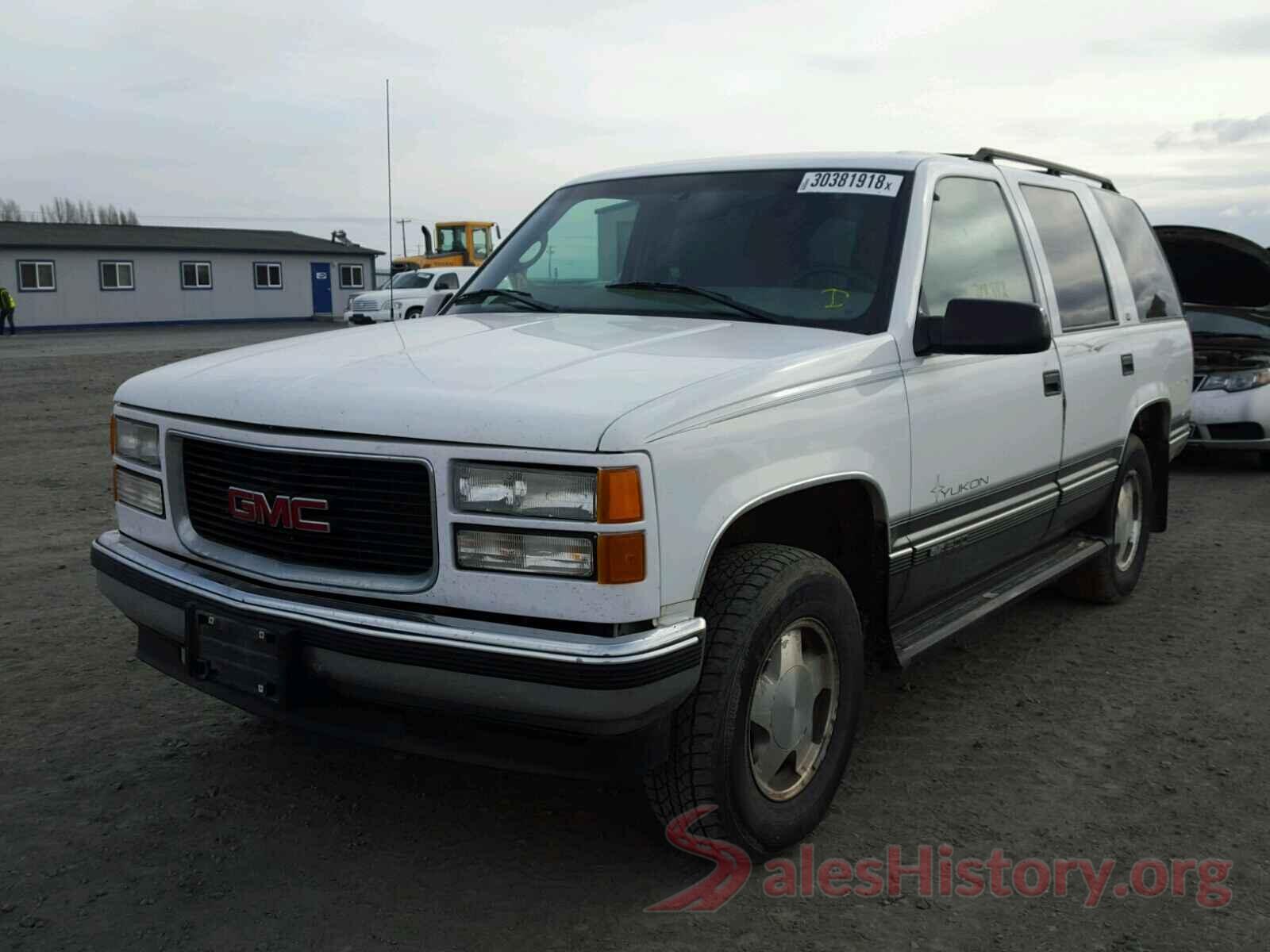 2HGFC2F57JH529444 1999 GMC YUKON