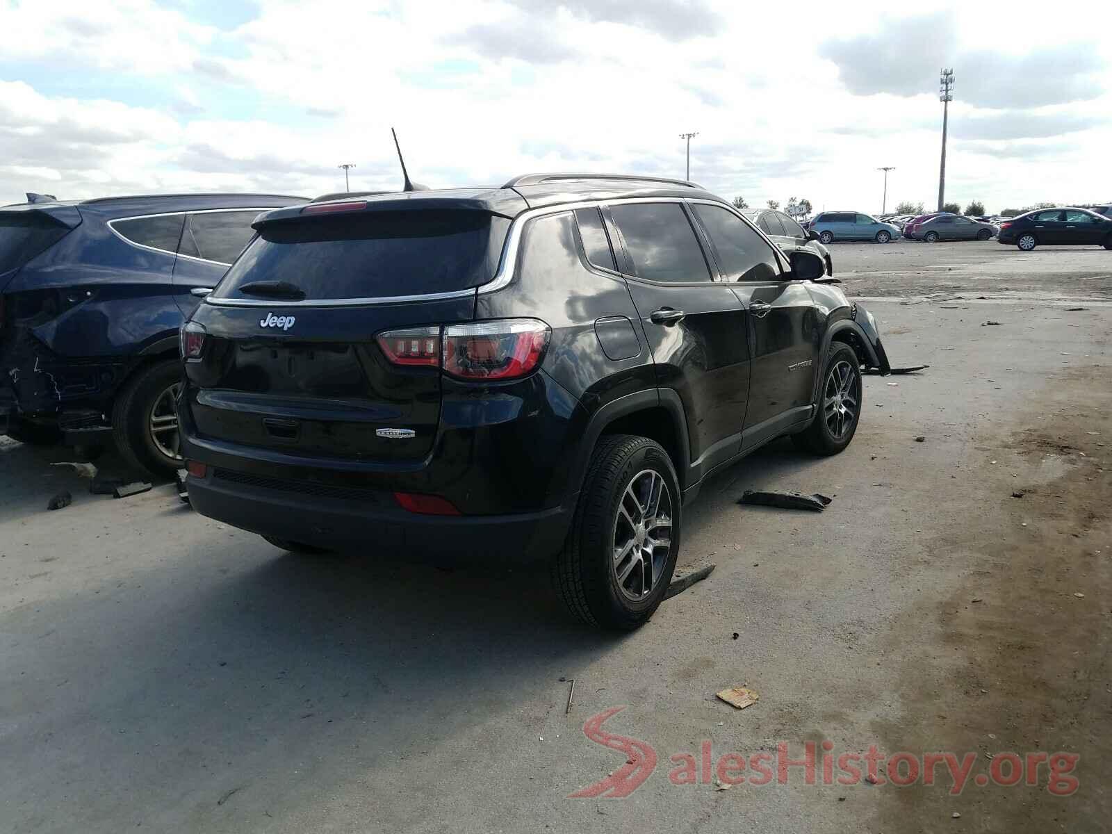 3C4NJCBB8JT374427 2018 JEEP COMPASS