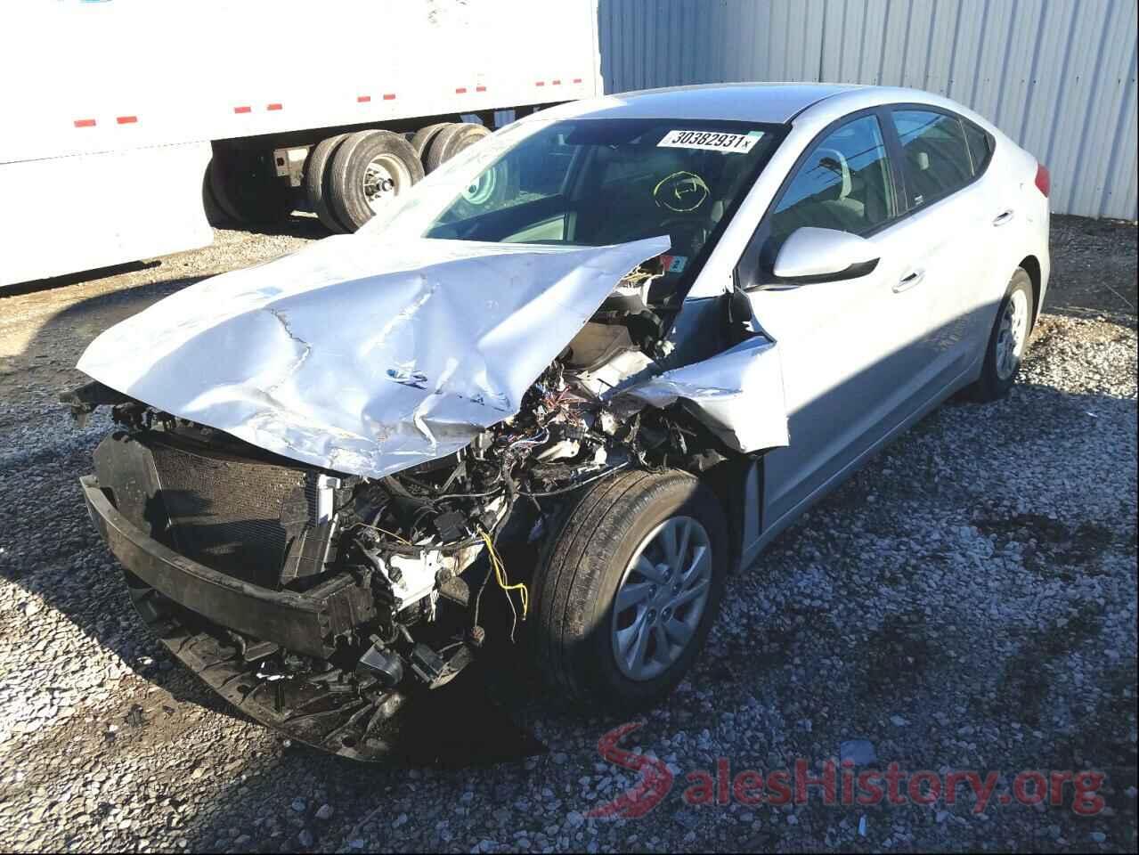 5NPD74LF5JH236135 2018 HYUNDAI ELANTRA