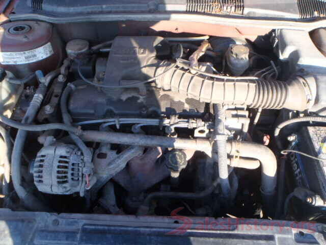 WD3PE8DD8GP280595 2000 CHEVROLET CAVALIER