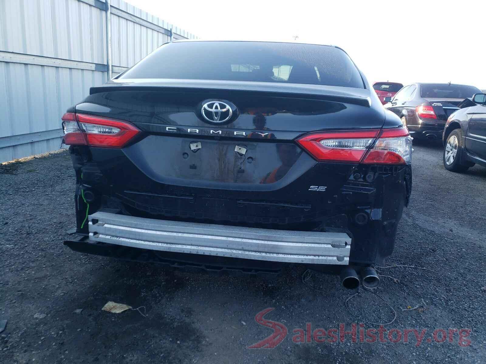 4T1B11HK3JU639108 2018 TOYOTA CAMRY