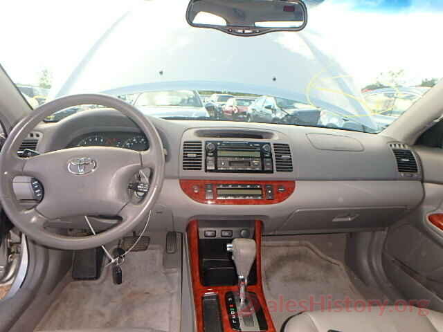 3MYDLBYV9HY158781 2002 TOYOTA CAMRY