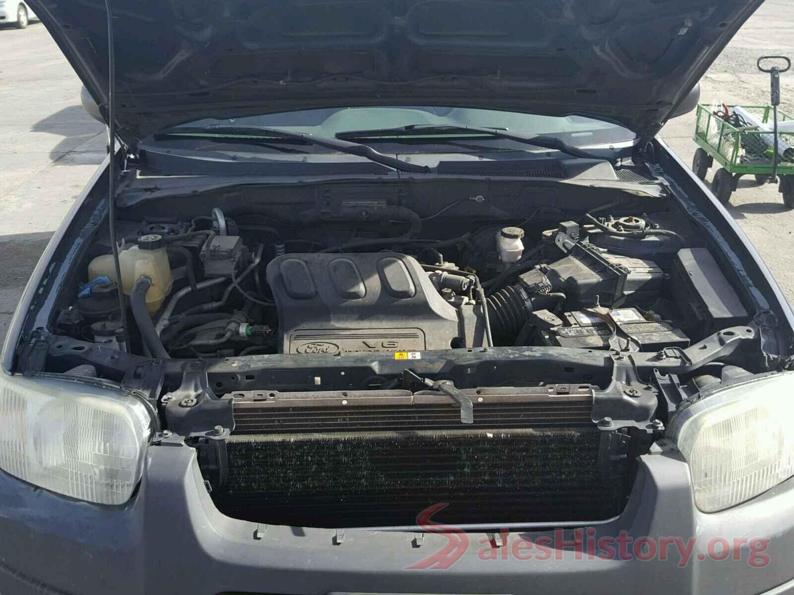 19XFC2F51GE060371 2003 FORD ESCAPE