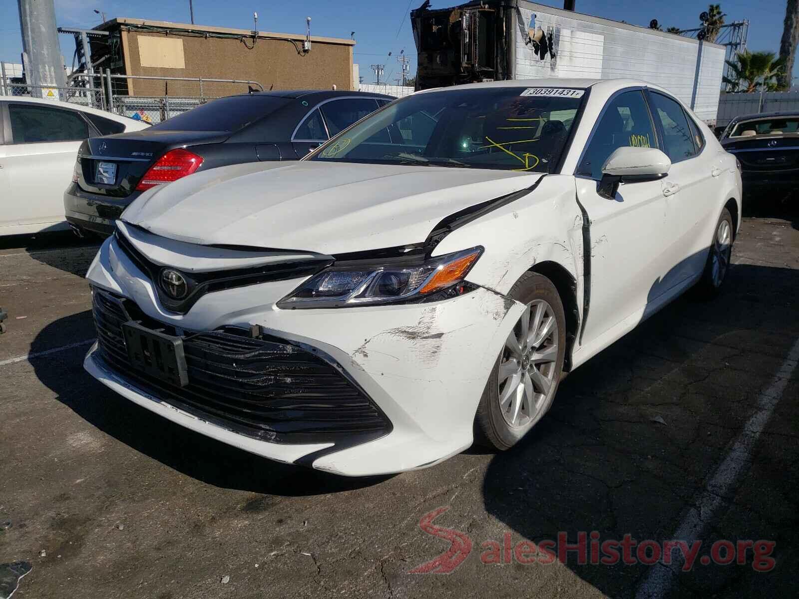 JTNB11HKXJ3008832 2018 TOYOTA CAMRY