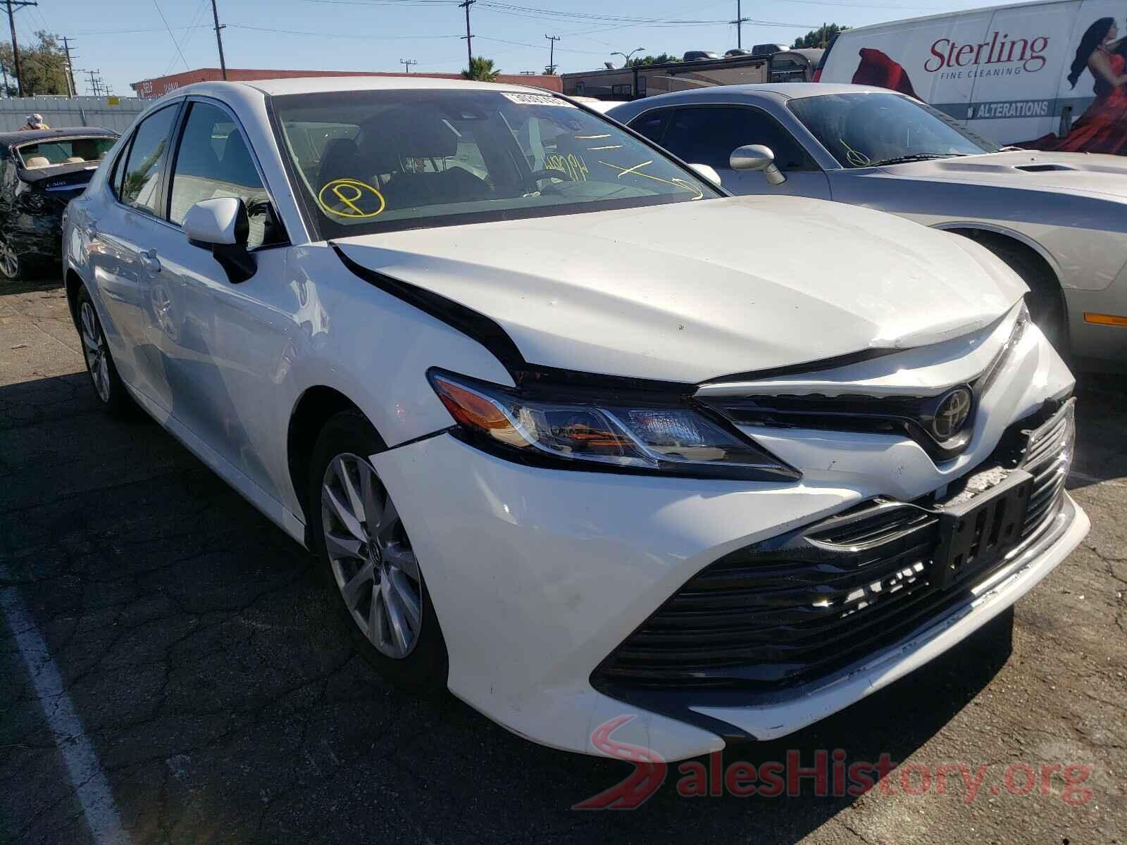 JTNB11HKXJ3008832 2018 TOYOTA CAMRY