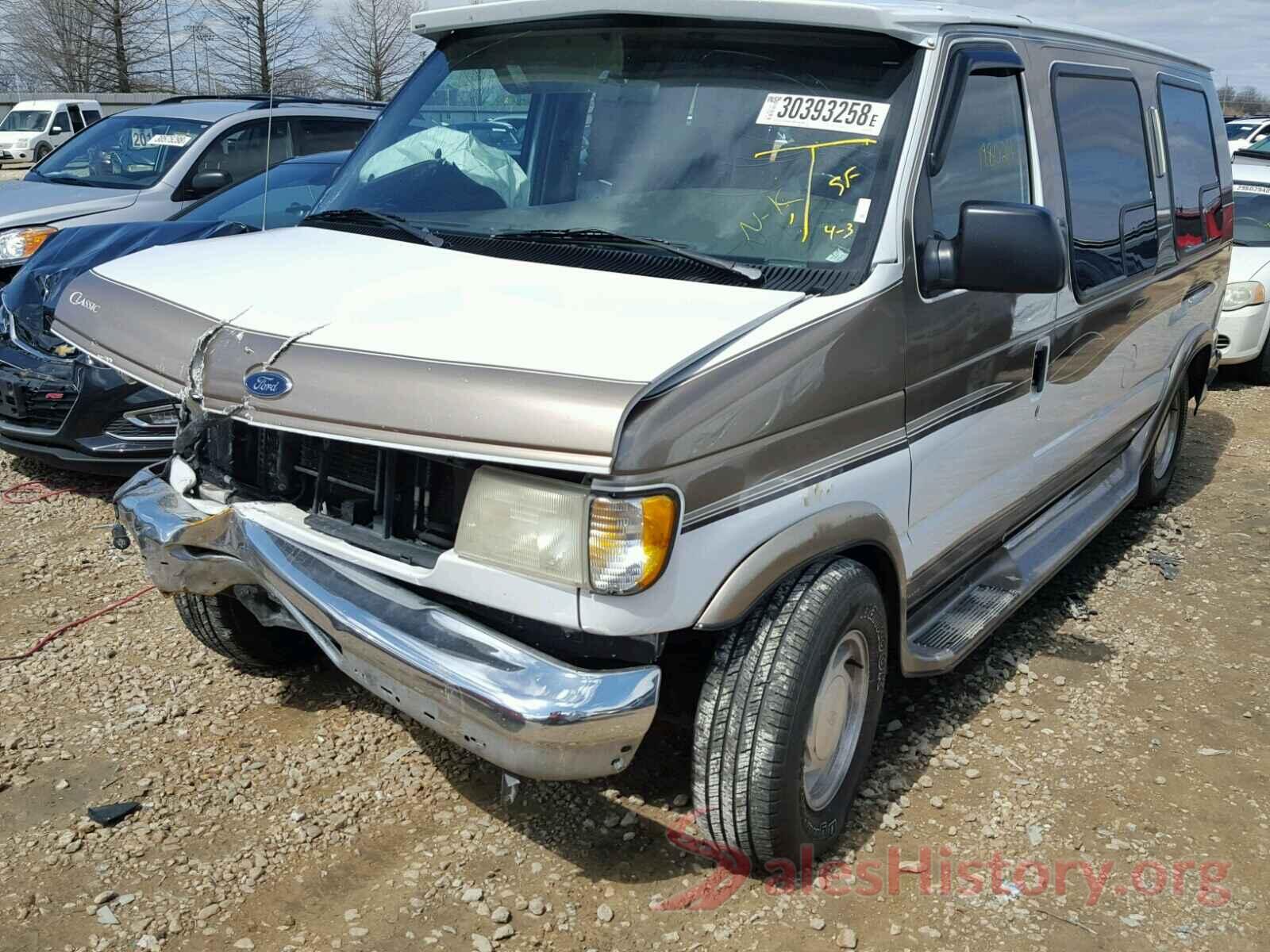 2HGFC2F88KH581774 1999 FORD ECONOLINE