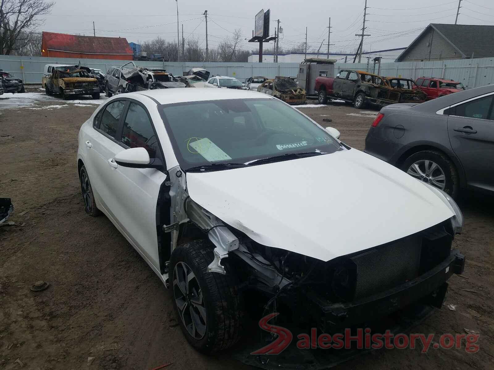 3KPF24AD6KE081061 2019 KIA FORTE