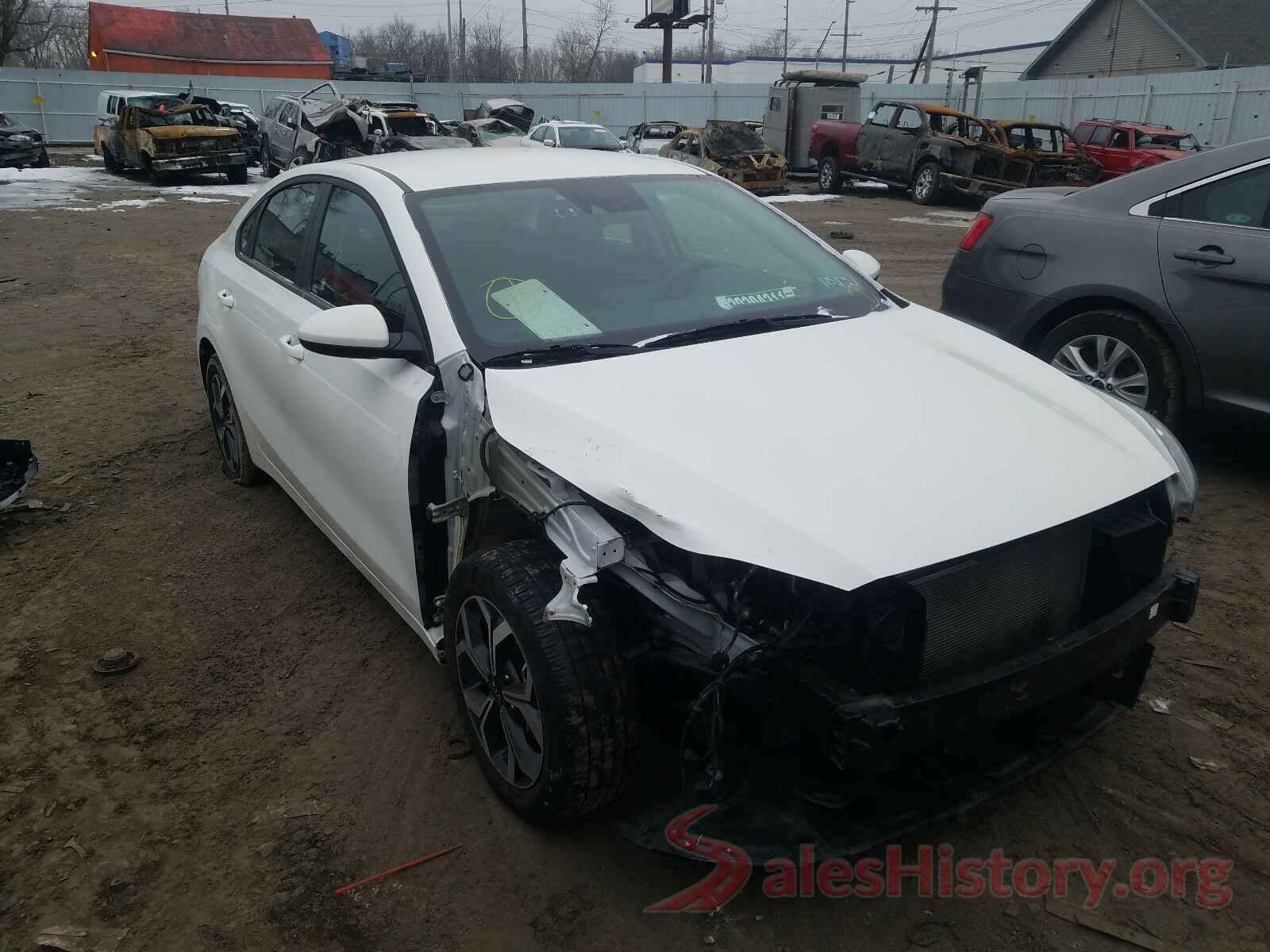 3KPF24AD6KE081061 2019 KIA FORTE