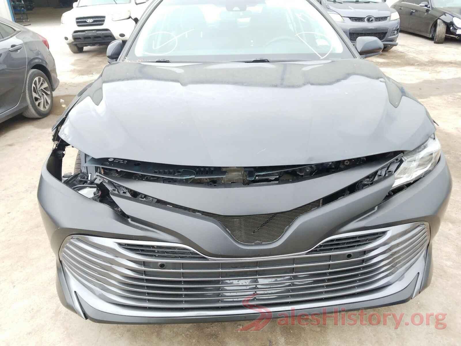 4T1B11HK3JU554611 2018 TOYOTA CAMRY