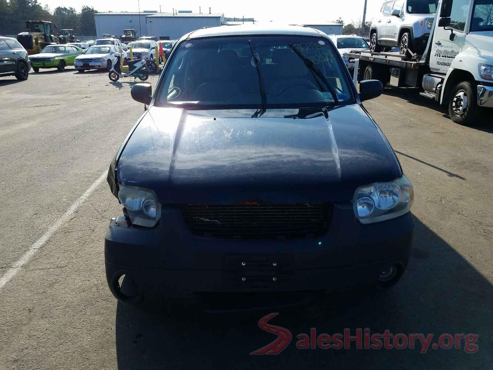 5NPD74LF2LH530336 2005 FORD ESCAPE