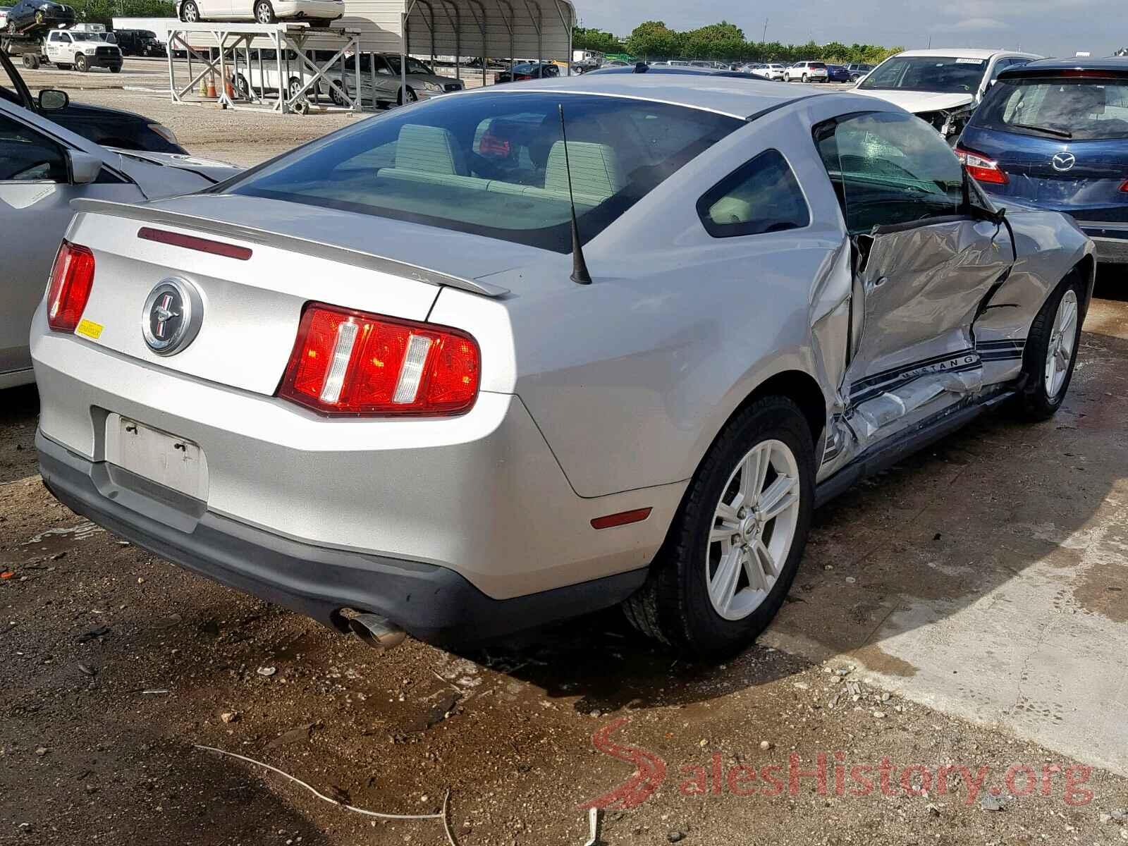 KM8J3CA43HU588751 2012 FORD MUSTANG