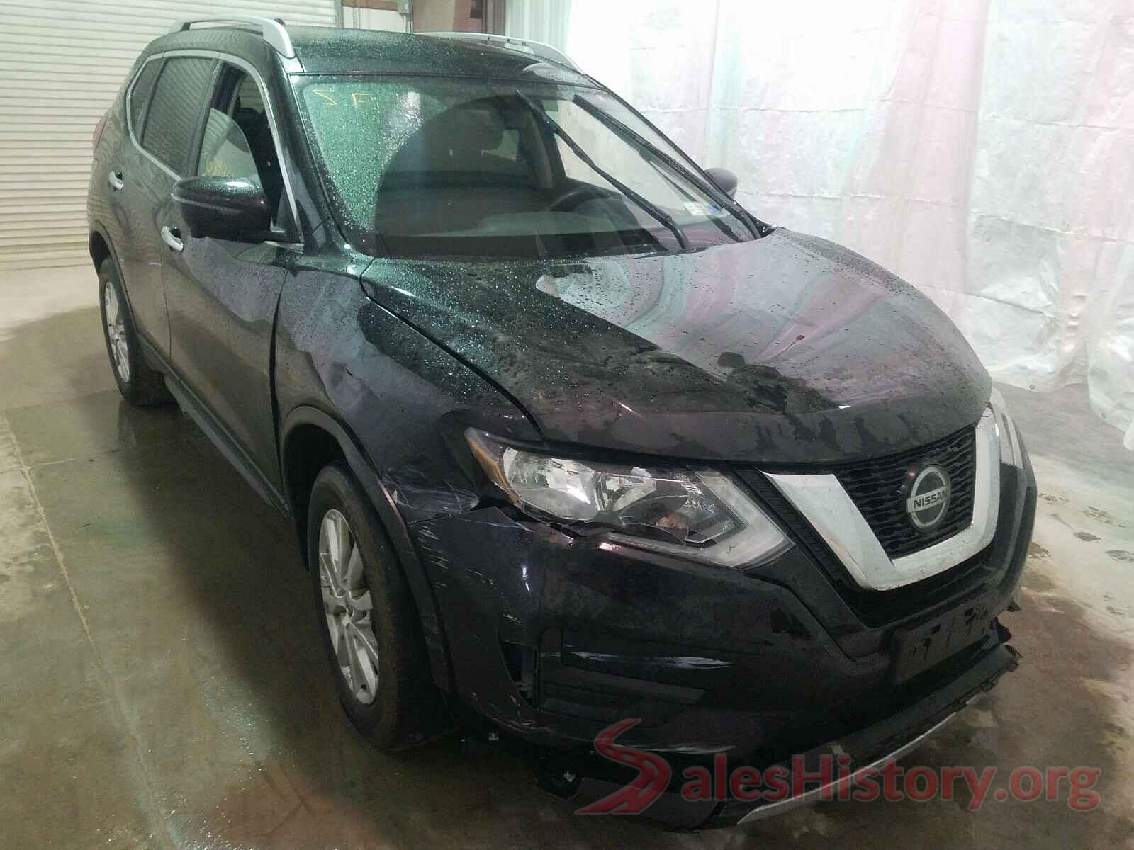 KNMAT2MV2JP599425 2018 NISSAN ROGUE