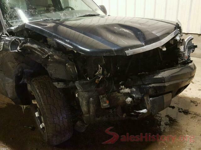 2C3CDXBG8LH163617 2005 CADILLAC ESCALADE