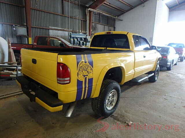 2HGFC2F64KH525328 1999 DODGE DAKOTA