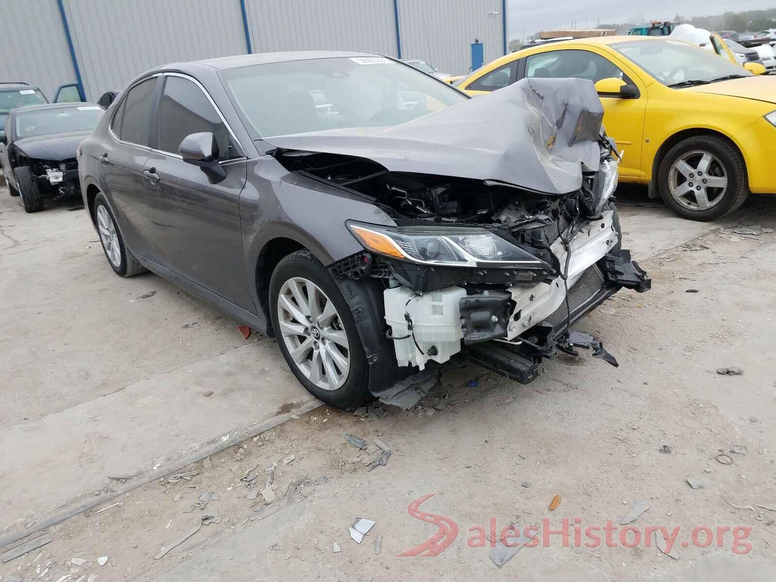 4T1B11HK8KU751050 2019 TOYOTA CAMRY