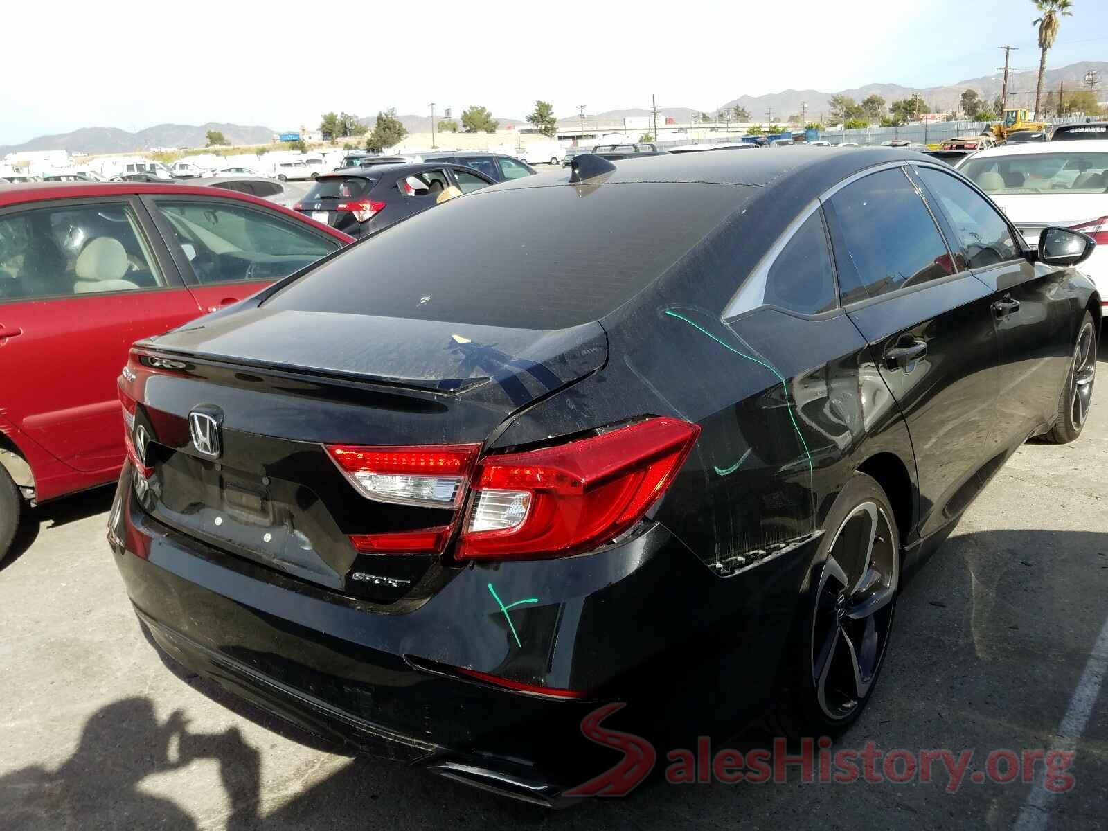 1HGCV1F36KA104979 2019 HONDA ACCORD