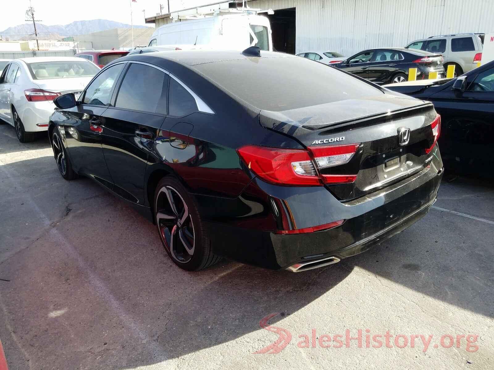 1HGCV1F36KA104979 2019 HONDA ACCORD