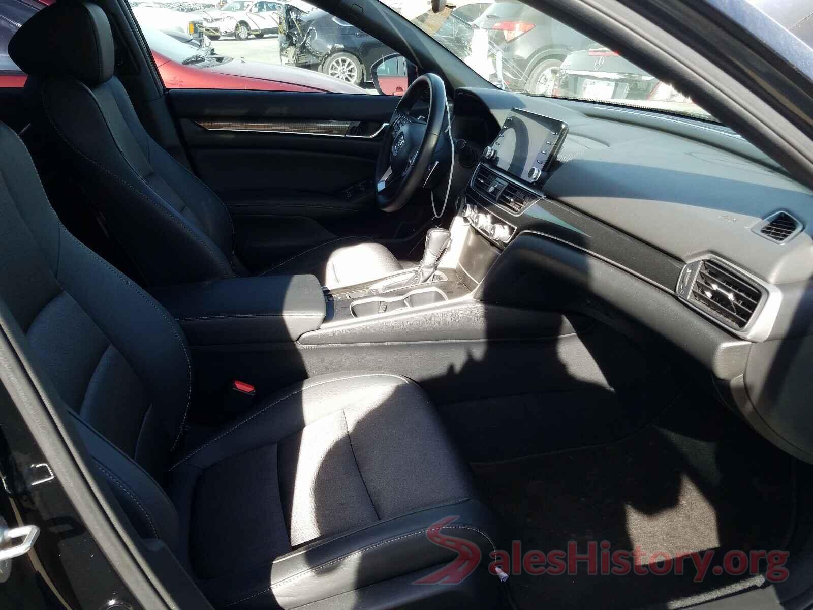 1HGCV1F36KA104979 2019 HONDA ACCORD