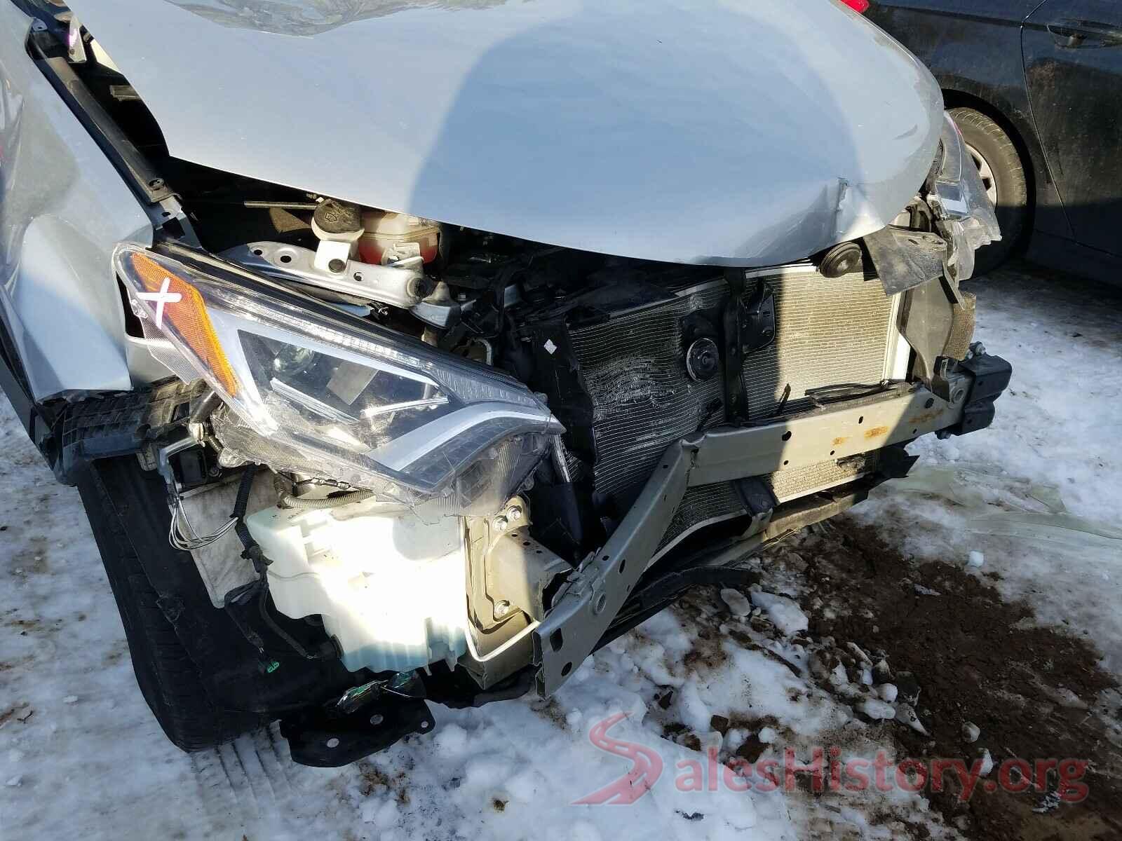 2T3RFREV8HW638938 2017 TOYOTA RAV4