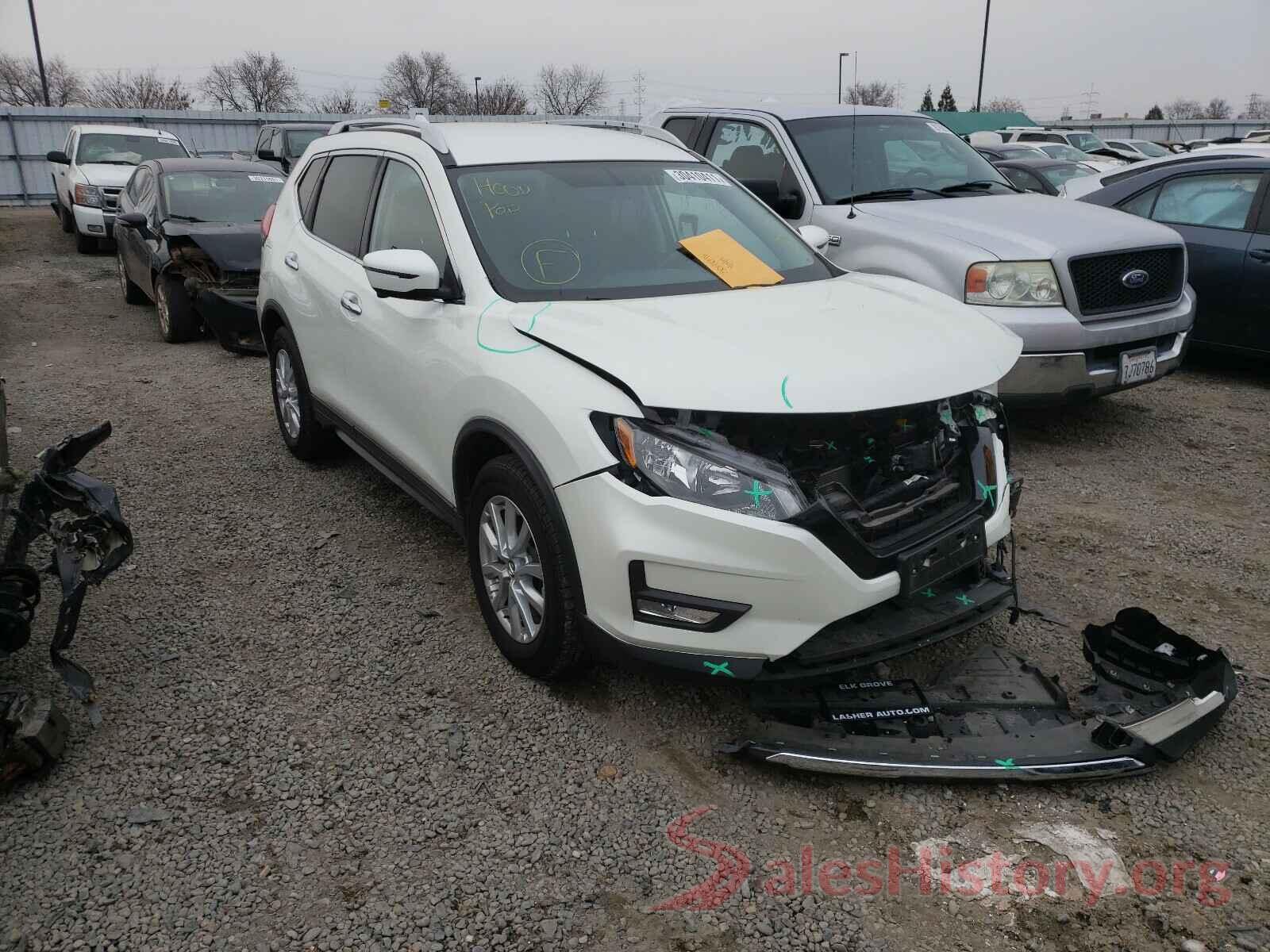 KNMAT2MT2HP610271 2017 NISSAN ROGUE