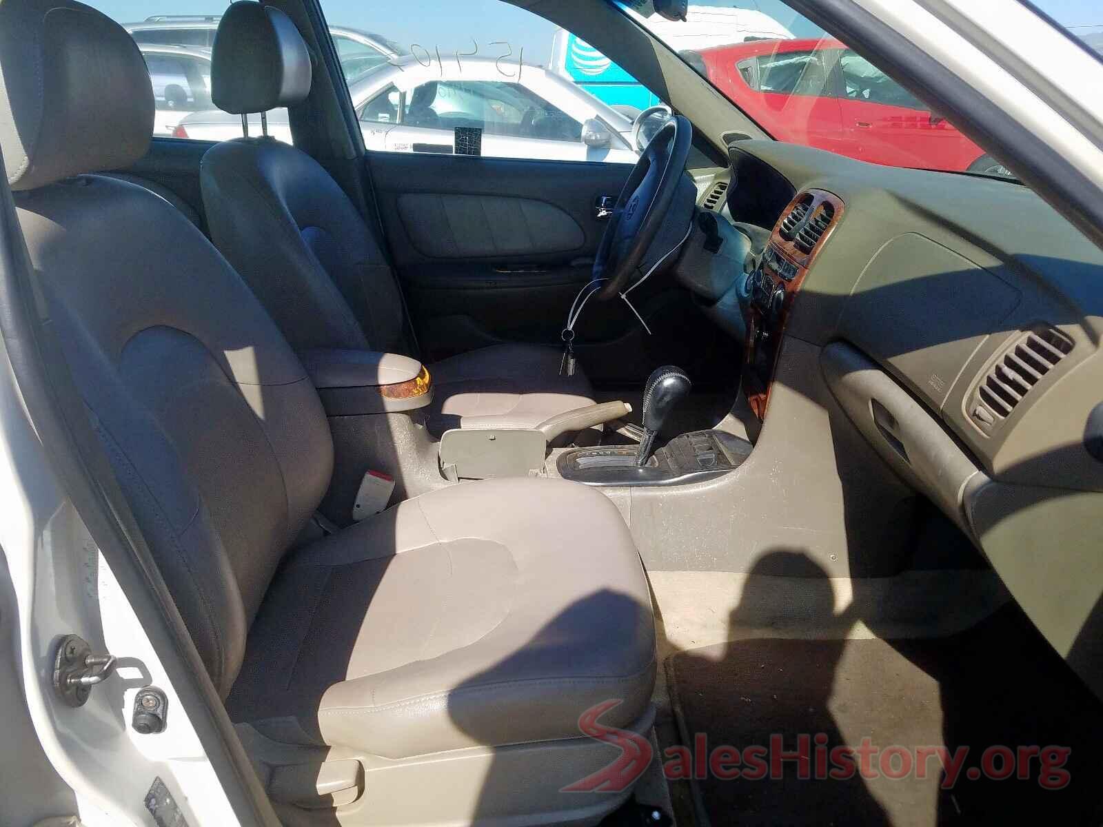 4T1G11AK8MU556715 2000 HYUNDAI SONATA