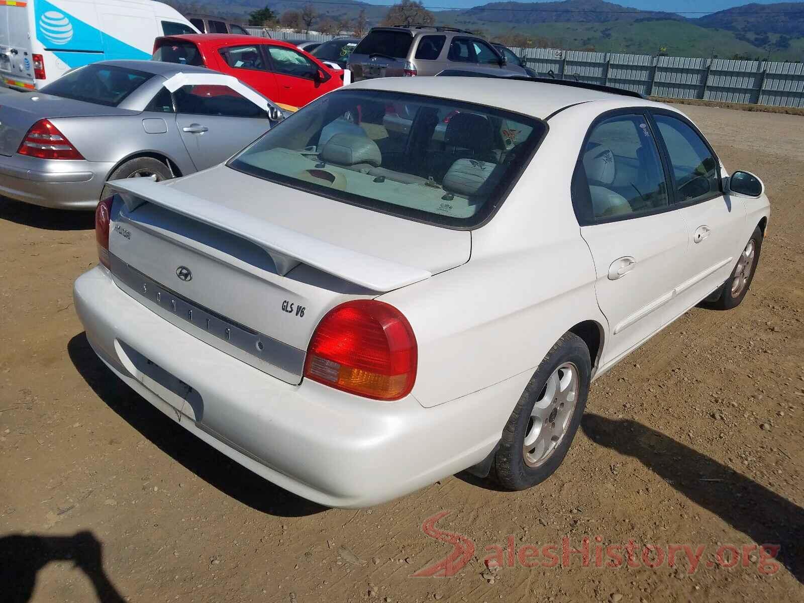 4T1G11AK8MU556715 2000 HYUNDAI SONATA