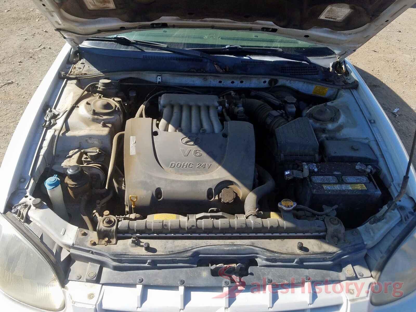 4T1G11AK8MU556715 2000 HYUNDAI SONATA