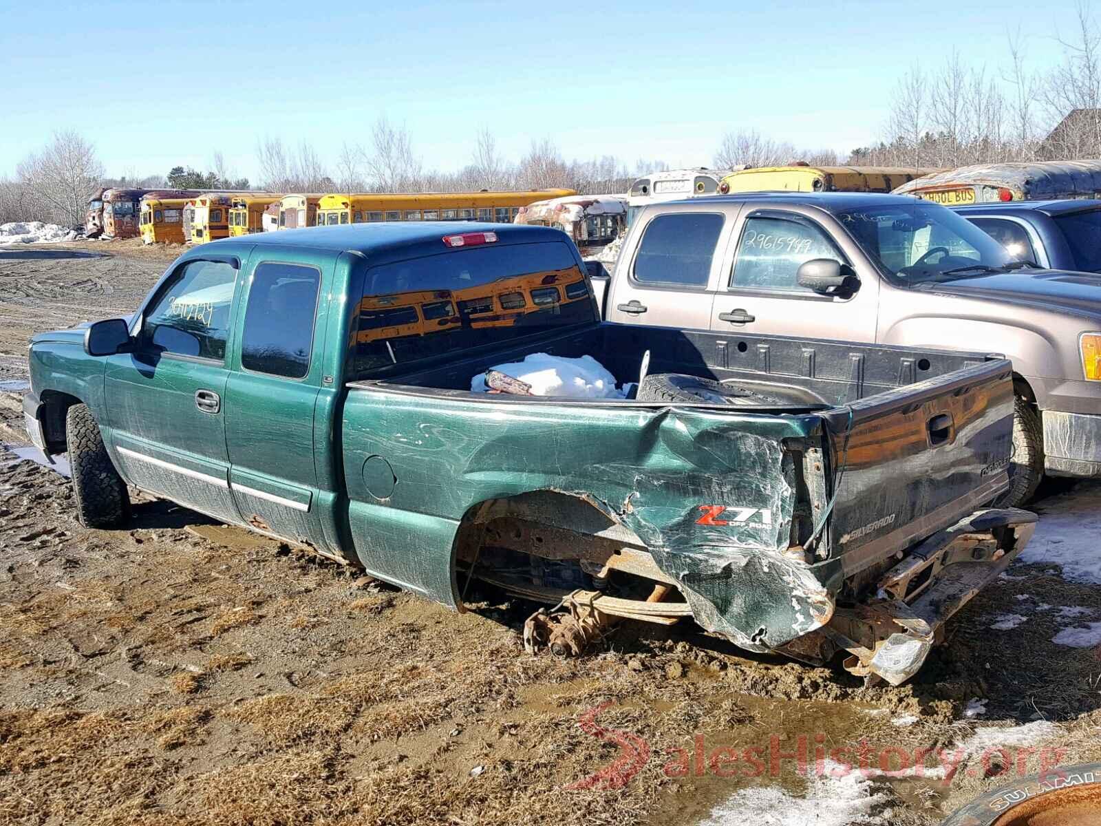 2HGFC2F70JH546684 2003 CHEVROLET SILVERADO