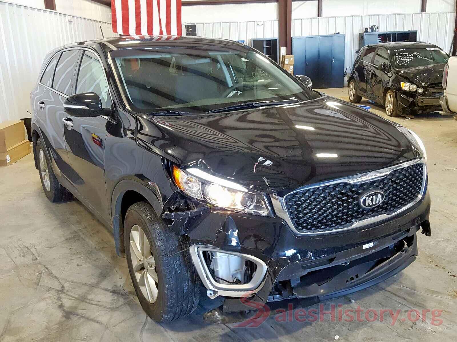 JF2SKARC5LH604298 2018 KIA SORENTO