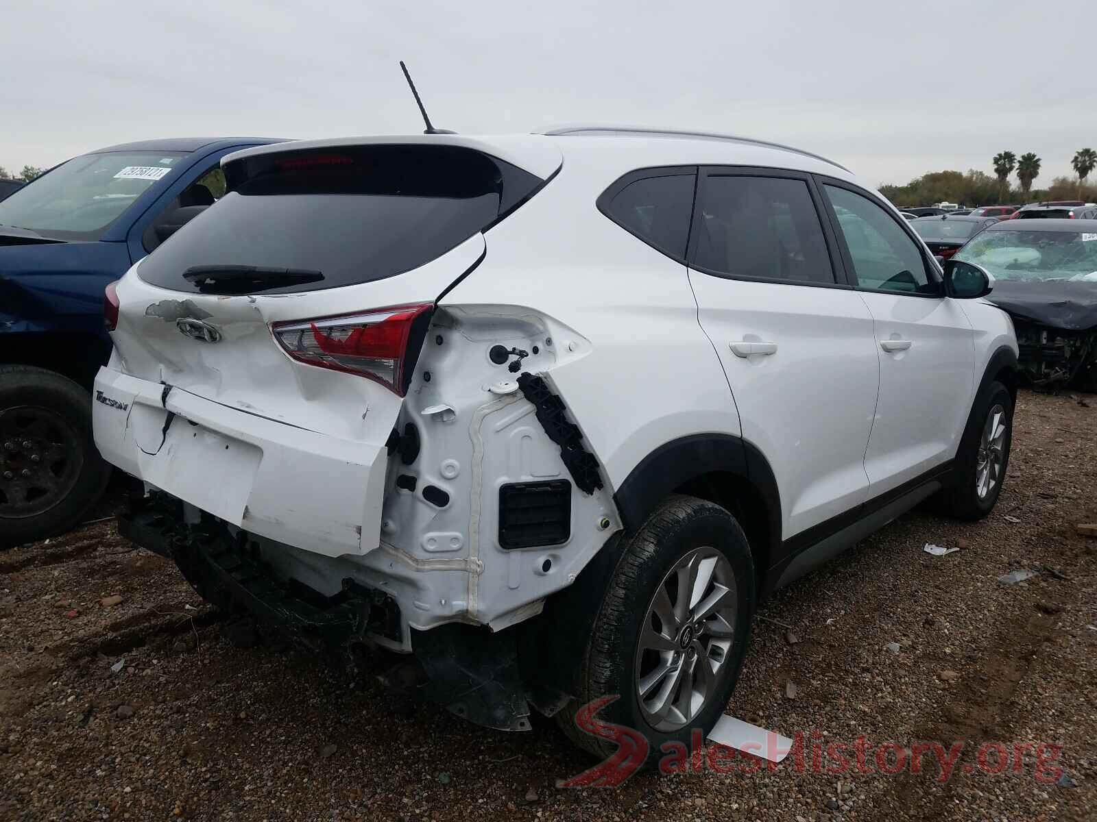 KM8J33A44HU316502 2017 HYUNDAI TUCSON