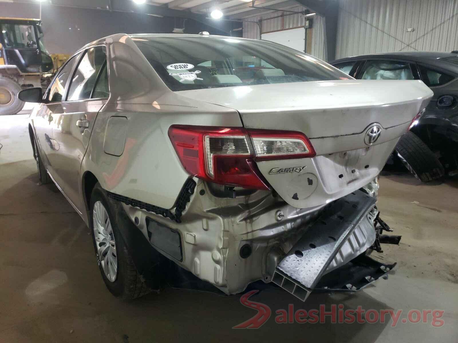 5TFCZ5AN2LX229947 2014 TOYOTA CAMRY