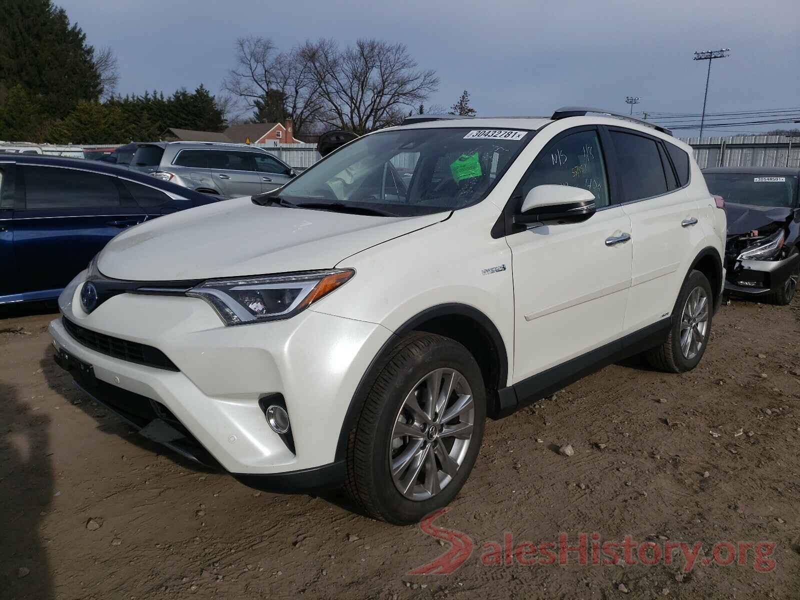 JTMDJREV2HD073205 2017 TOYOTA RAV4