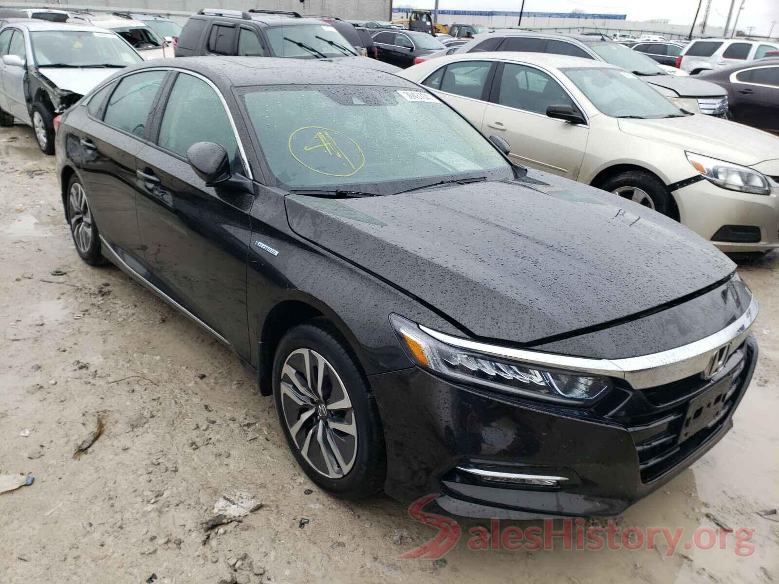 1HGCV3F51JA009709 2018 HONDA ACCORD