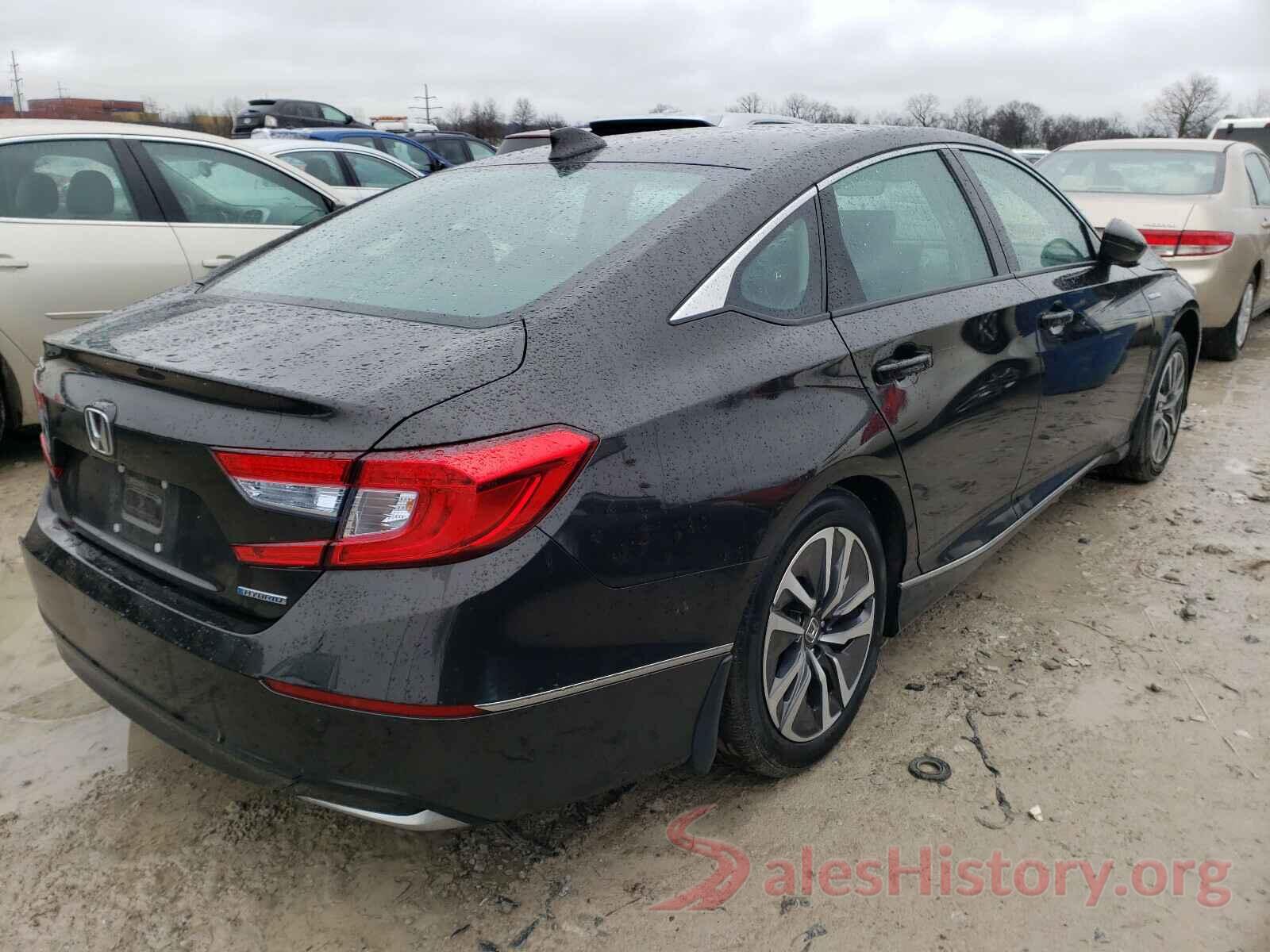 1HGCV3F51JA009709 2018 HONDA ACCORD