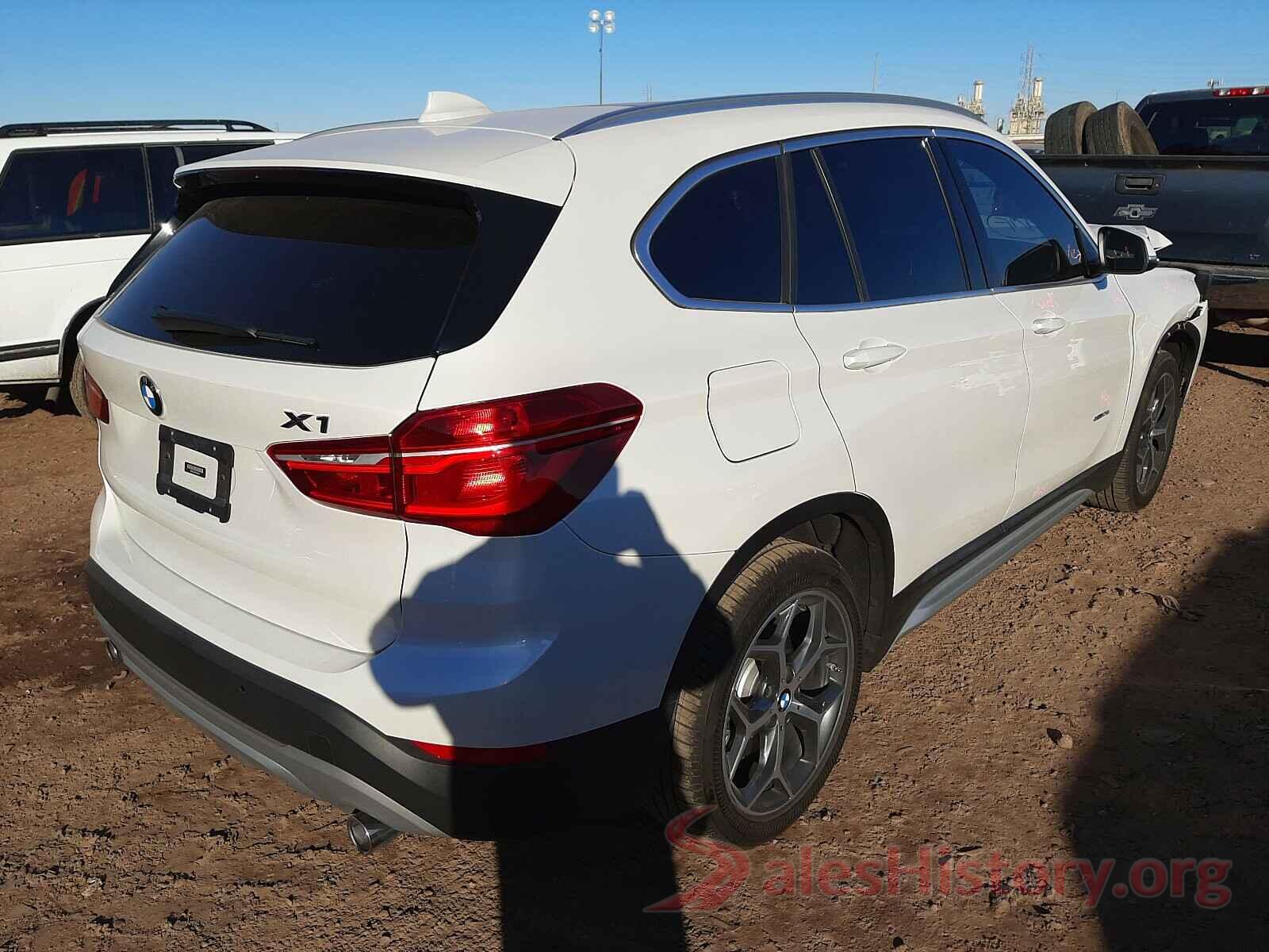 WBXHU7C30H5H38228 2017 BMW X1