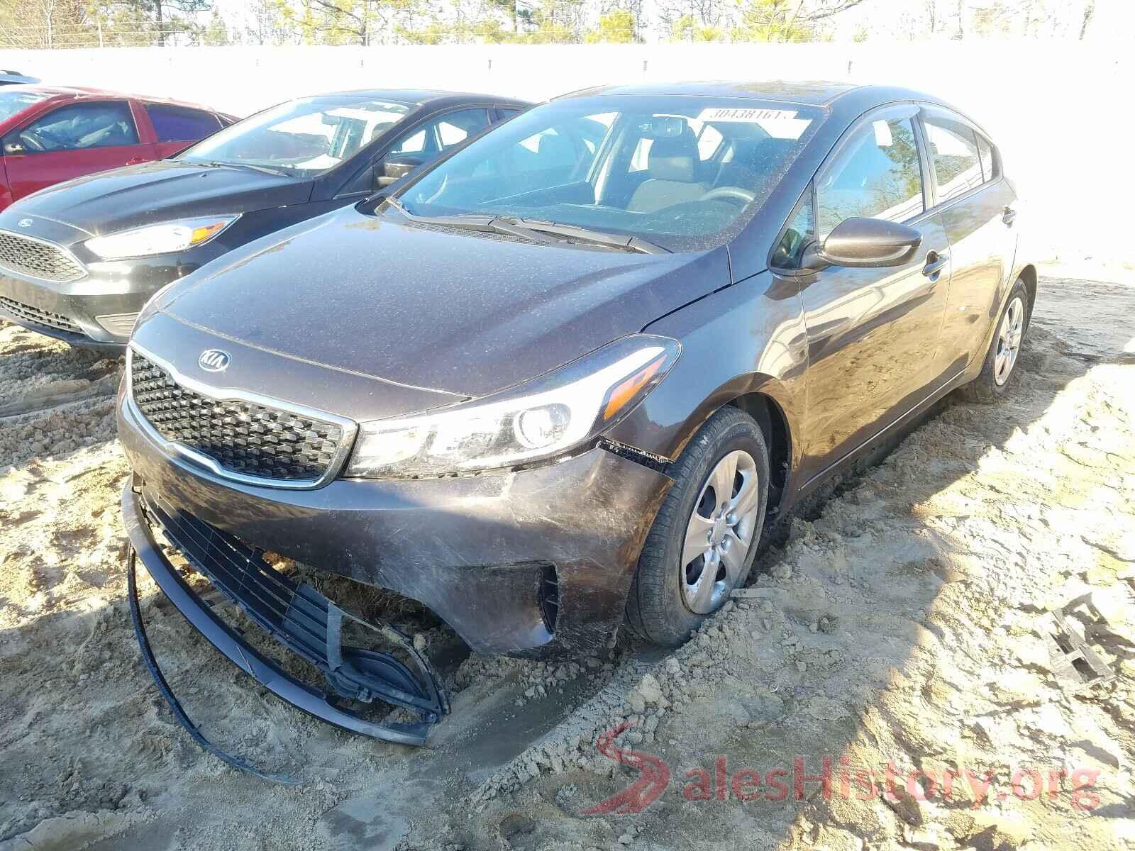 3KPFK4A71JE164924 2018 KIA FORTE