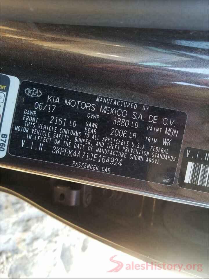 3KPFK4A71JE164924 2018 KIA FORTE