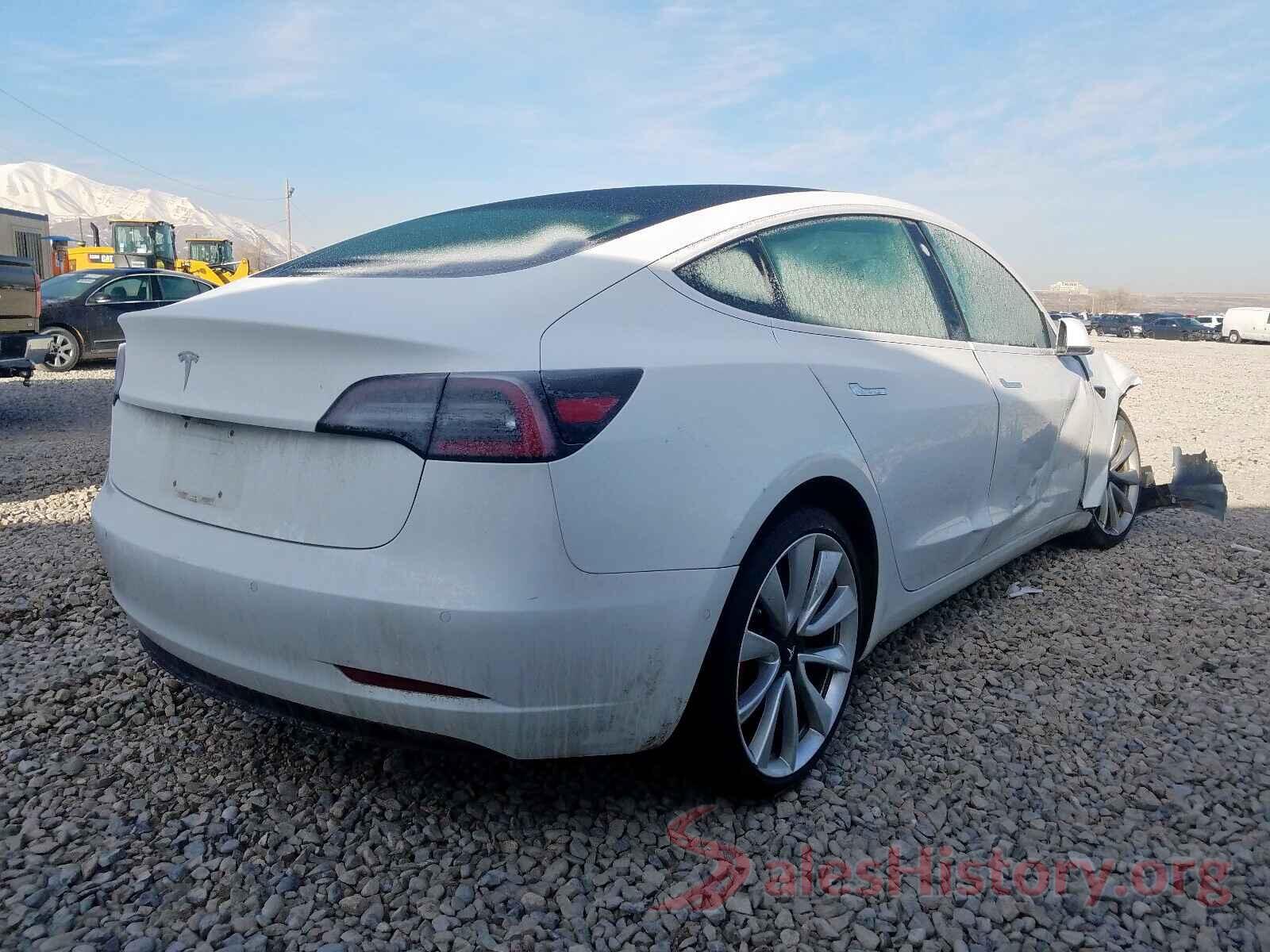 5YJ3E1EB8JF106472 2018 TESLA MODEL 3