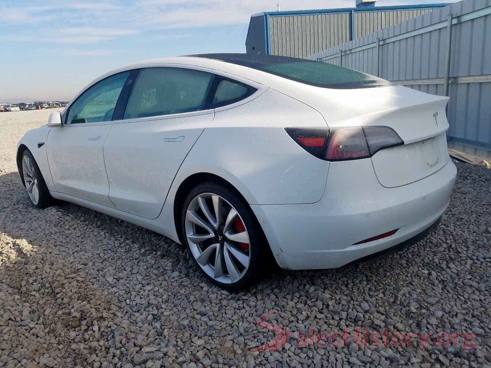 5YJ3E1EB8JF106472 2018 TESLA MODEL 3